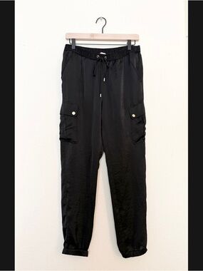 🖤 authentic michael kors satin cargo pants